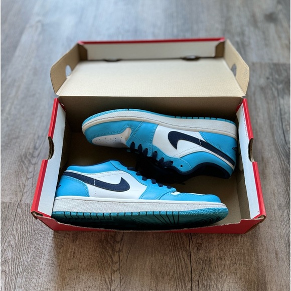 Jordan 1 Low 'UNC' (2021) - White/Powder Blue/Obsidian - Picture 9 of 9